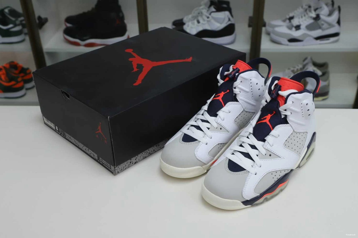 RETRO 6 'TINKER' AIR JORDAN 0201